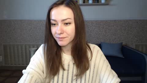 Snapshot of alicewonderful22 chatting on 12.15.24 Alice online show from 12.15.24