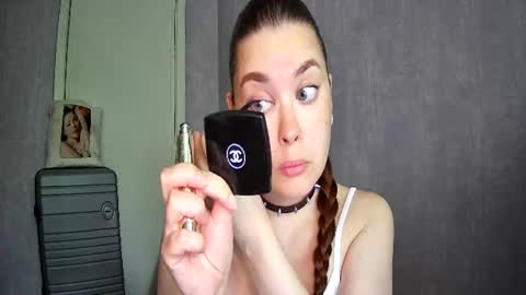 Snapshot of alicexfresh chatting on 06.22.26 AlicexFresh online show from 06.22.26