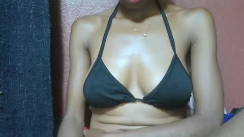 alicia253177 online show from 02.14.25