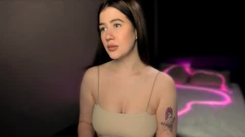 Snapshot of alicia_hines chatting on 09.13.25 Alicia online show from 09.13.25