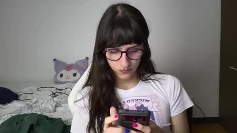 Snapshot of alicia_love29 chatting on 12.26.24 Alice online show from 12.26.24