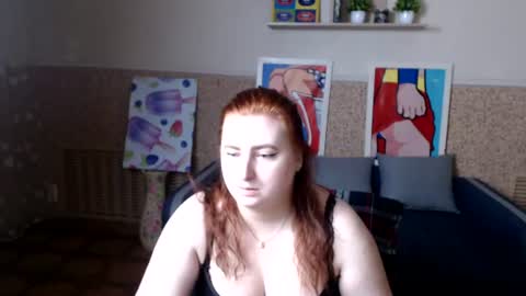 Snapshot of alicia_side_red chatting on 07.13.26 Alicia online show from 07.13.26