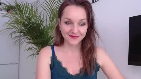 Alicia online show from 02.04.25