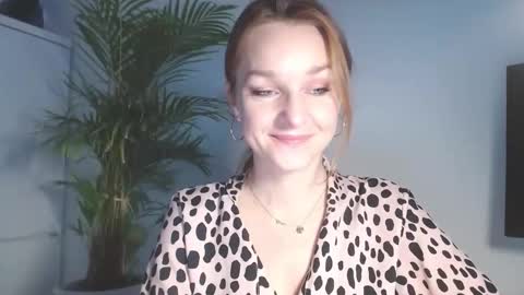 Alicia online show from 02.04.26