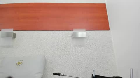 im tutti online show from 11.21.25