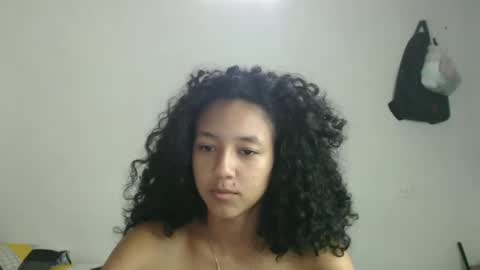 Snapshot of alicie_sexy_hot_20 chatting on 02.26.25 ana online show from 02.26.25