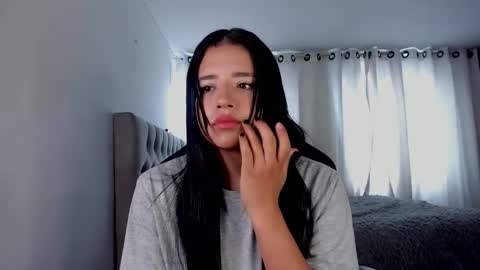 aliice_walker_ online show from 03.09.26