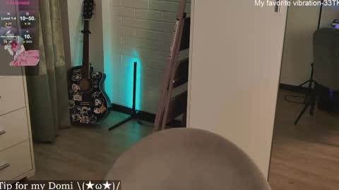 Snapshot of alinabae chatting on 02.23.25 Alina and Ben online show from 02.23.25