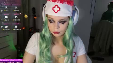 Snapshot of alinabae chatting on 10.31.25 Alina and Ben online show from 10.31.25