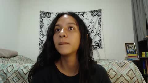 Snapshot of alinawoolf_ chatting on 02.02.25  Ali  online show from 02.02.25