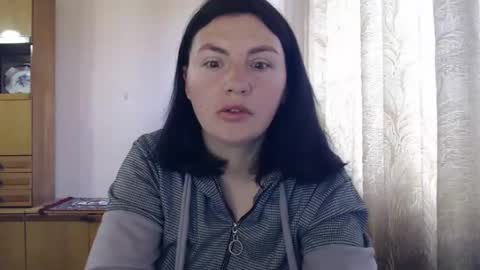 AlinaxJames online show from 04.24.26