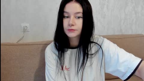 Snapshot of alinegreeeen chatting on 12.02.24 Aline Greeeen online show from 12.02.24