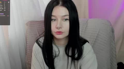 Snapshot of alinegreeeen chatting on 02.10.25 Aline Greeeen online show from 02.10.25