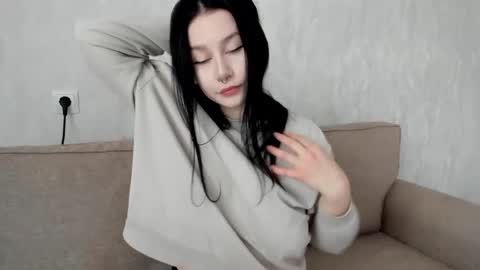 Snapshot of alinegreeeen chatting on 02.12.25 Aline Greeeen online show from 02.12.25
