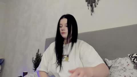 Snapshot of alinegreeeen chatting on 01.07.26 Aline Greeeen online show from 01.07.26