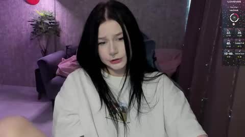 Snapshot of alinegreeeen chatting on 02.15.26 Aline Greeeen online show from 02.15.26