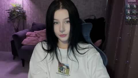 Snapshot of alinegreeeen chatting on 02.18.26 Aline Greeeen online show from 02.18.26