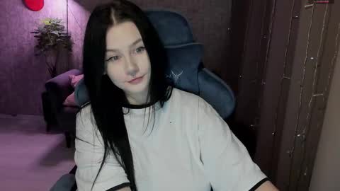 Snapshot of alinegreeeen chatting on 02.23.26 Aline Greeeen online show from 02.23.26