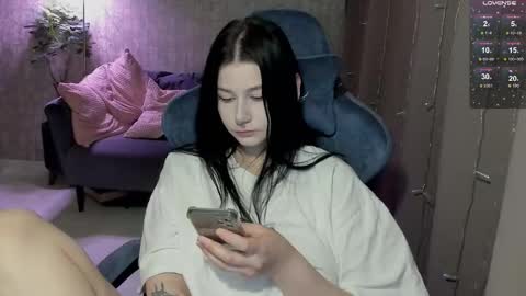 Snapshot of alinegreeeen chatting on 02.27.26 Aline Greeeen online show from 02.27.26