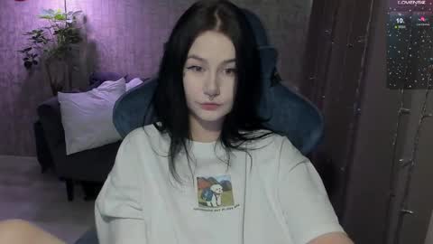 Snapshot of alinegreeeen chatting on 04.06.26 Aline Greeeen online show from 04.06.26