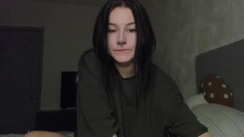 Snapshot of alinegreeeen chatting on 04.09.26 Aline Greeeen online show from 04.09.26