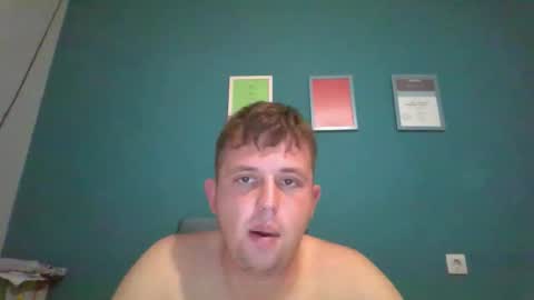 Snapshot of aliprcalica1 chatting on 09.22.25 Chris online show from 09.22.25