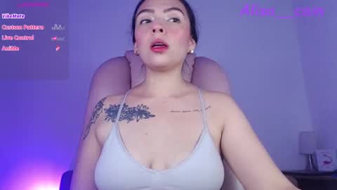 Alejandra online show from 10.18.25