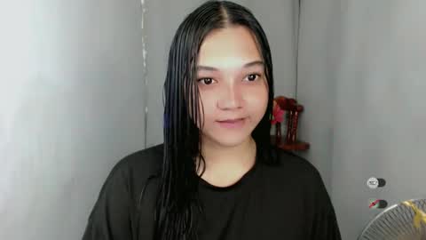 Shanti xhey online show from 09.17.25