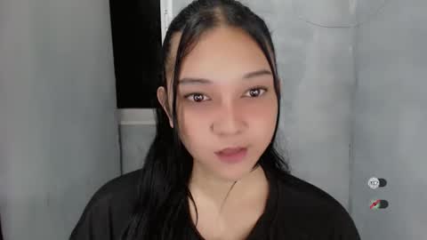 Shanti xhey online show from 10.26.25