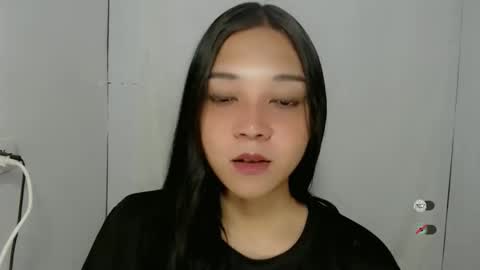 Snapshot of alisa_kiss_ chatting on 05.24.26 Shanti xhey online show from 05.24.26