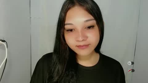 Snapshot of alisa_kiss_ chatting on 05.29.26 Shanti xhey online show from 05.29.26