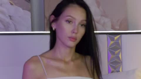 Snapshot of alisa_tiny chatting on 07.05.26 Stefa online show from 07.05.26