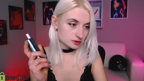 Alisa online show from 10.21.25