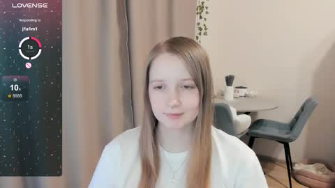 Alya online show from 11.22.25