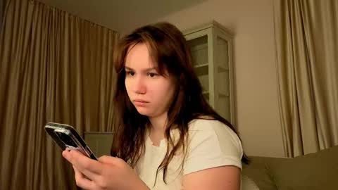 Alisia online show from 11.13.25