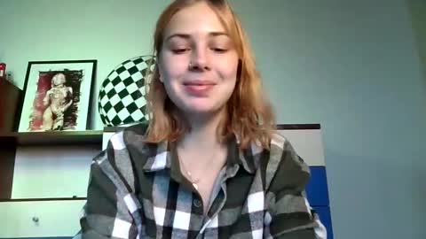 Alisa online show from 10.25.25