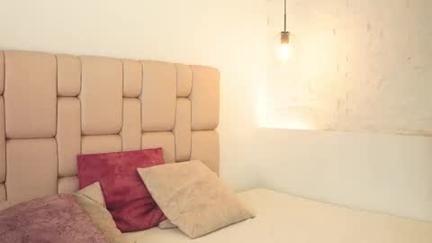 Snapshot of alison222_ chatting on 12.14.25 A L I S O N online show from 12.14.25