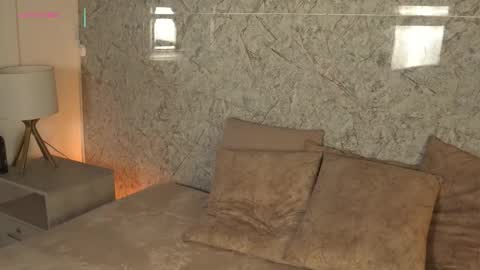 A L I S O N  online show from 02.04.26