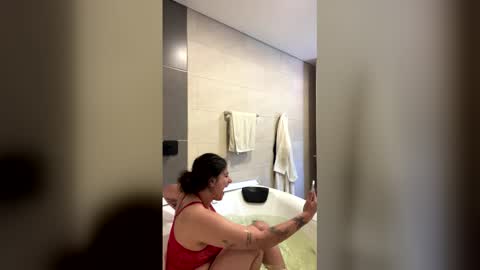 Snapshot of alison_and_lucy_ chatting on 03.15.26 alison_and_lucy_ online show from 03.15.26