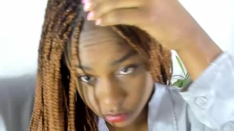 Sofias house online show from 09.14.25