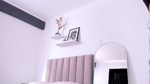 Alison  online show from 02.27.25