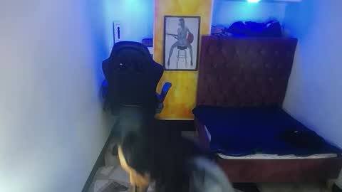 Snapshot of alison_moon7 chatting on 09.25.25 ALISON MOON online show from 09.25.25