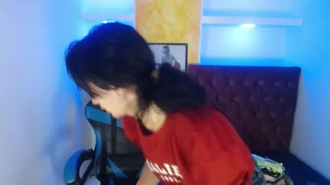 Snapshot of alison_moon7 chatting on 10.01.25 ALISON MOON online show from 10.01.25