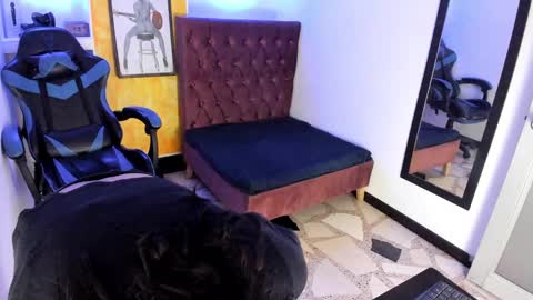 Snapshot of alison_moon7 chatting on 10.03.25 ALISON MOON online show from 10.03.25