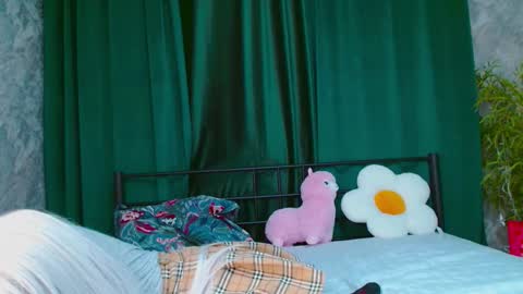 Alison online show from 03.14.26