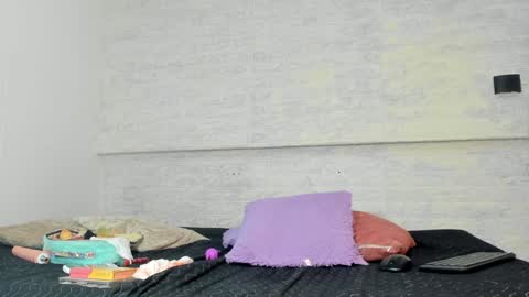 alissadoll_ online show from 12.27.24