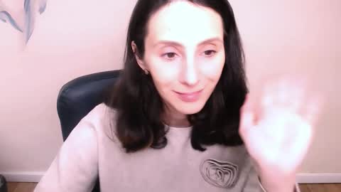 Alissa online show from 11.19.25