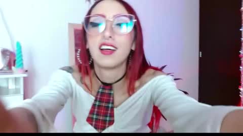 alissesallie_ online show from 01.13.25