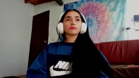 Alisson369  online show from 11.14.25