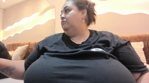 Snapshot of alisson_am chatting on 02.12.26 Alisson online show from 02.12.26